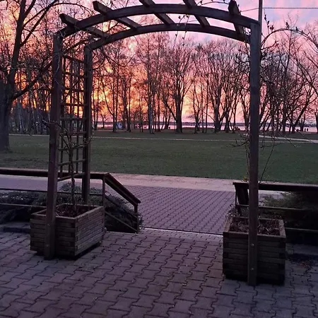 Nad Zalewem مكان تخييم