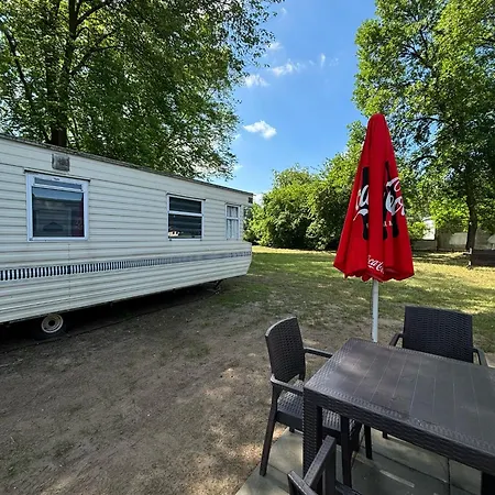 Nad Zalewem Camping *