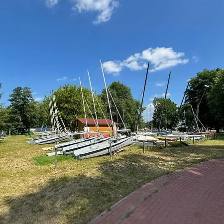 Nad Zalewem *