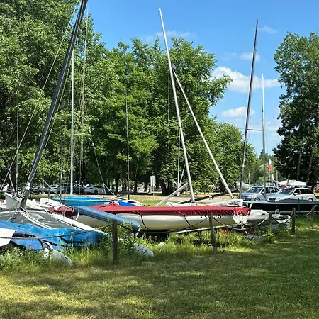 Kemp Nad Zalewem Nieporęt