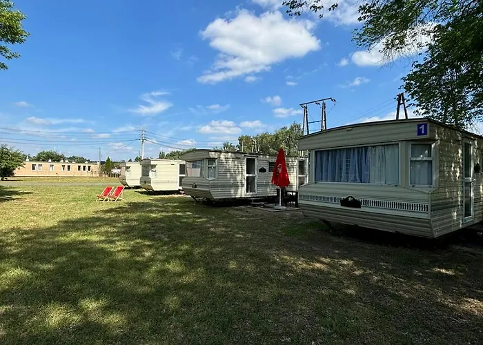 Nad Zalewem Kemping *