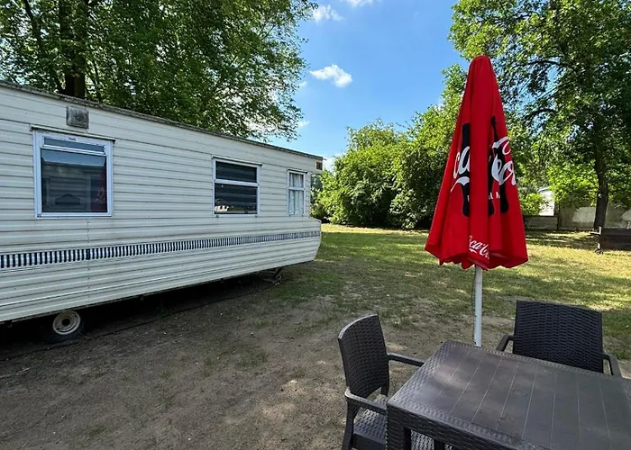 Nad Zalewem Kemping *